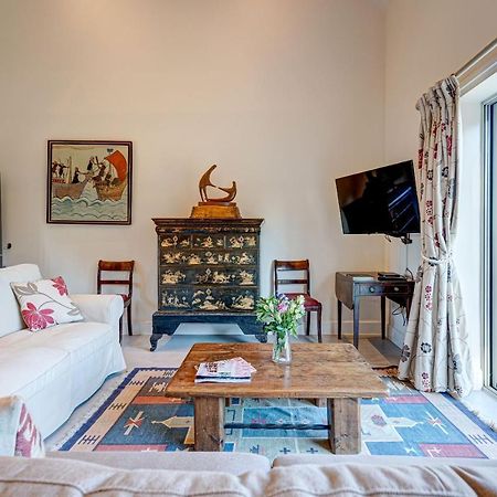 Dairy Lodge Bladon Bagian luar foto