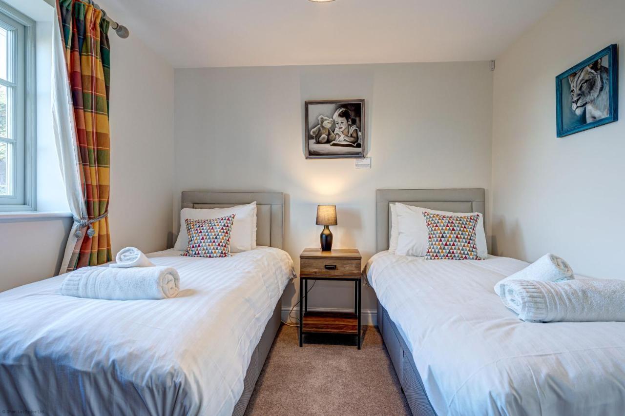 Dairy Lodge Bladon Bagian luar foto